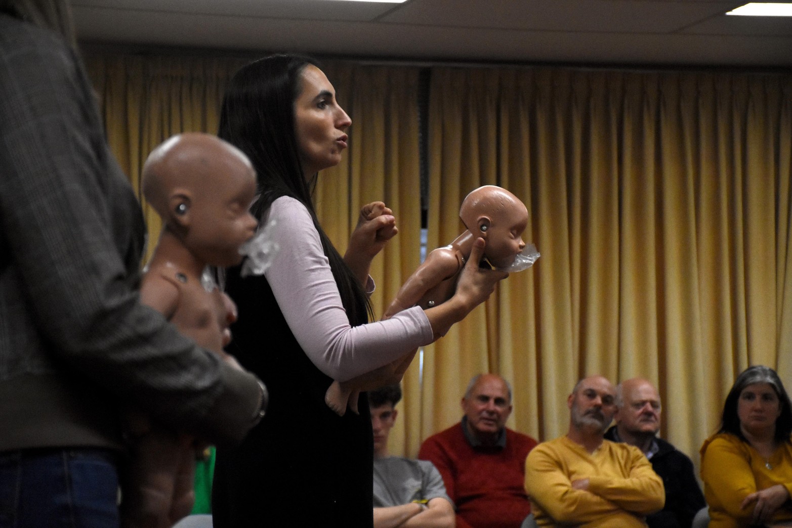 En total, ya capacitaron a más de 45 mil personas presencialmente.