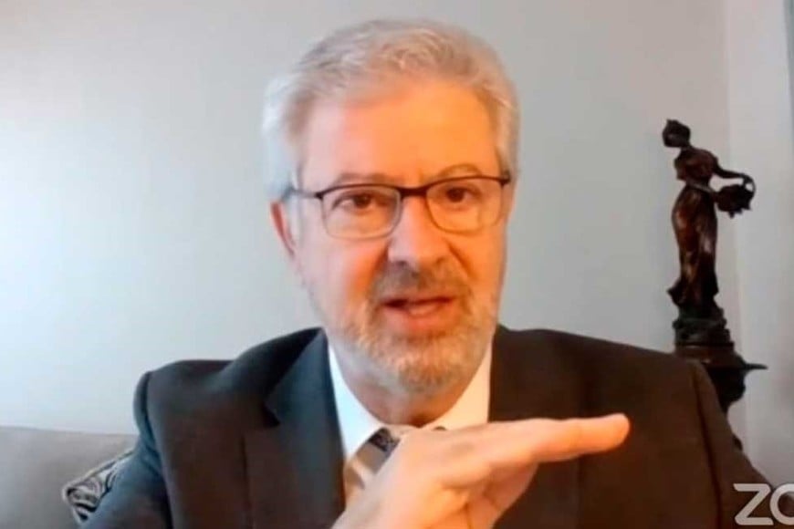 El abogado Beraldi en representación de Cristina Kirchner.