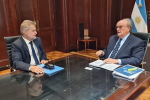 El diputado nacional por Santa Fe junto al secretario de Producción de la Nación  