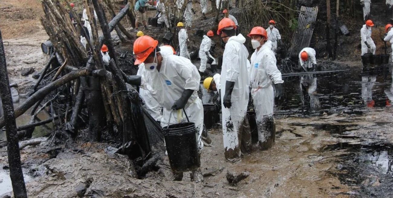 Perú declaró el estado de emergencia tras un derrame de petróleo en la zona de Amazonía