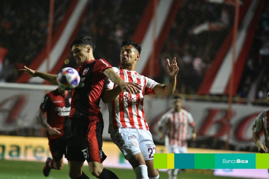 Unión recibió a Newells por la fecha 22.