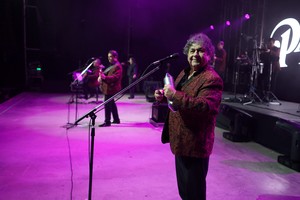 Cacho Deicas, durante una presentación de Los Palmeras en Córdoba. Archivo.