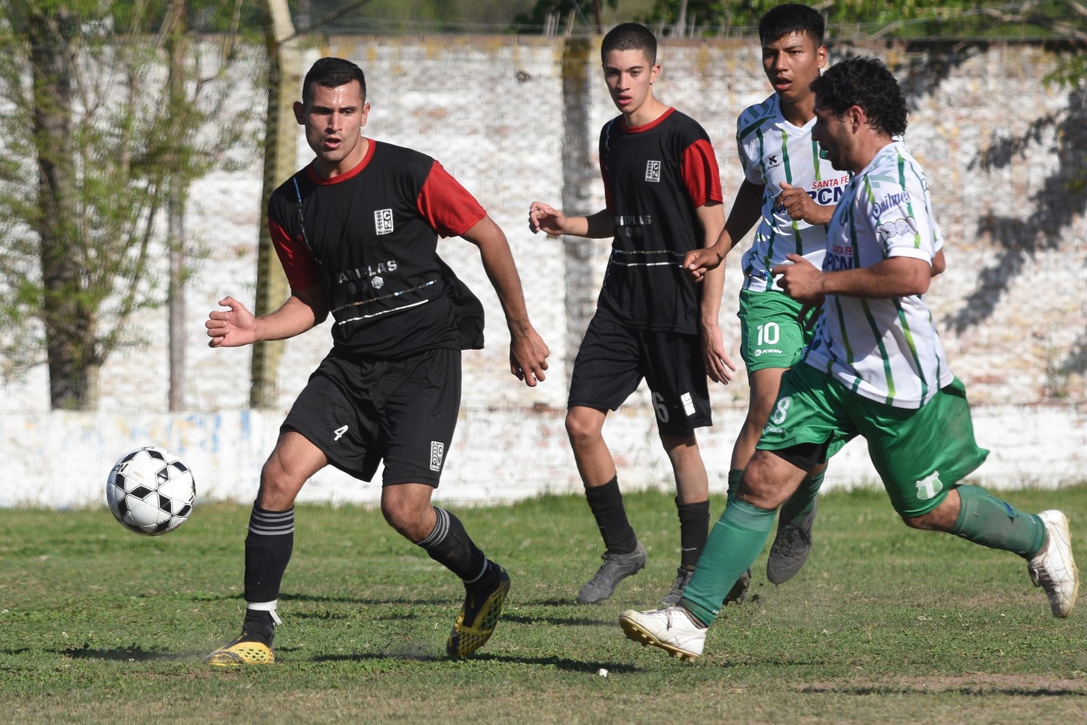 En Angel Gallardo, Monte Vera, San Cristóbal  perdió 2 a 0 frente a Nacional. Foto Mauricio Garín