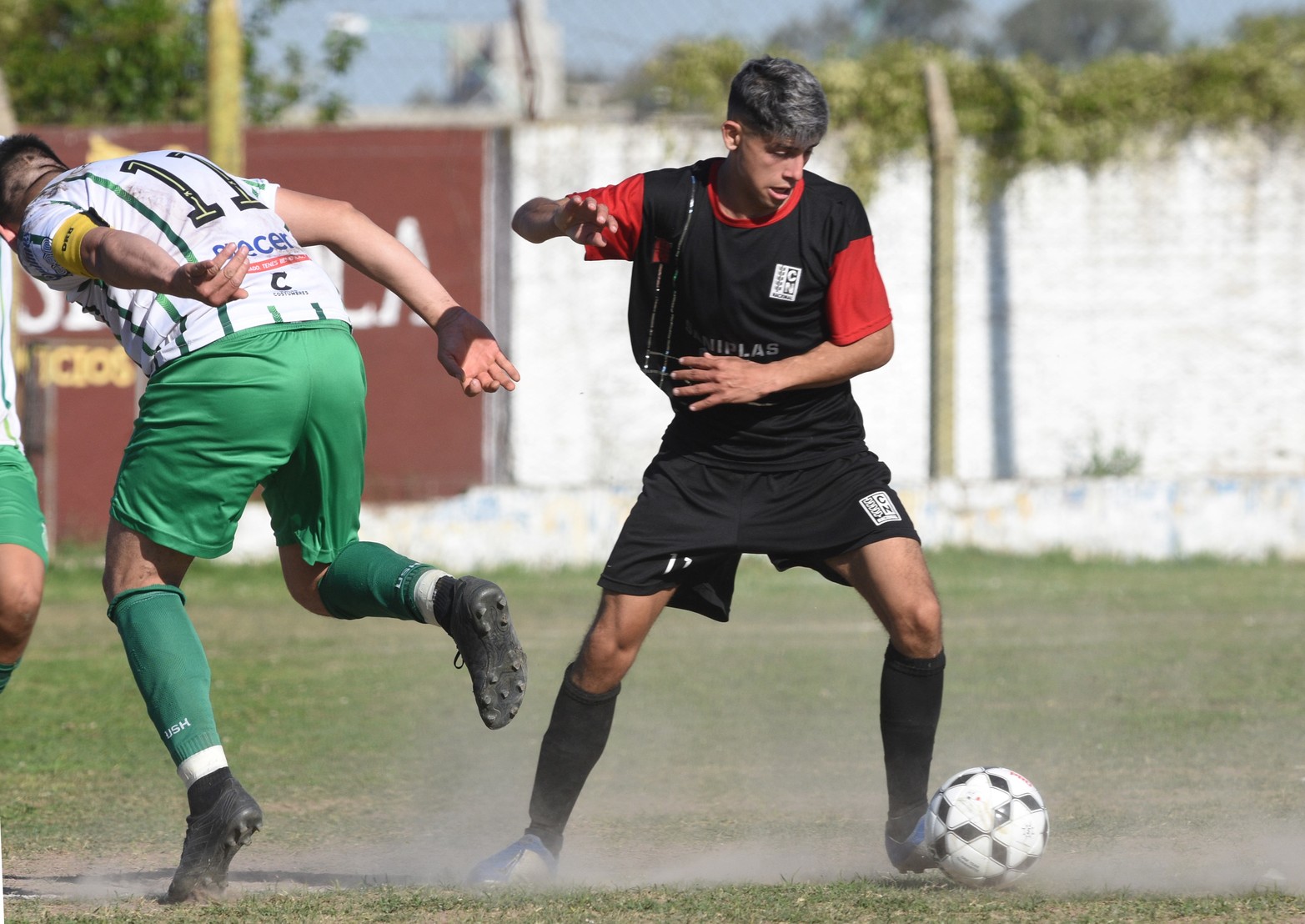 En Angel Gallardo, Monte Vera, San Cristóbal  perdió 2 a 0 frente a Nacional. Foto Mauricio Garín