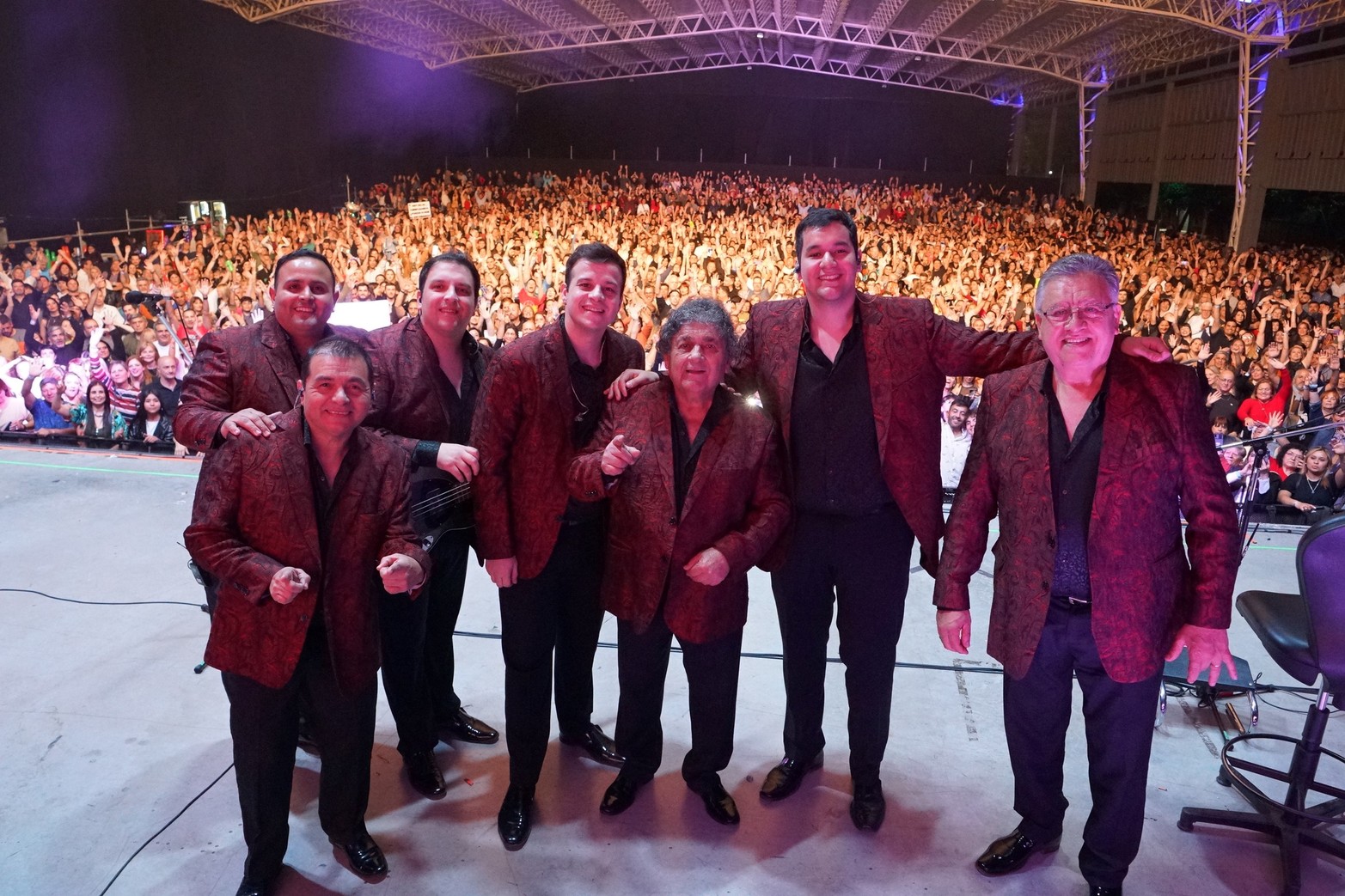 Los Palmeras actuaron en Córdoba. Unas 5.000 personas colmaron el espacio.