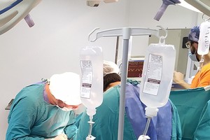 Descarbonizar sin resentir la equidad en la atención sanitaria. Ese es el desafío que enfrenta el sector salur para los próximos años.