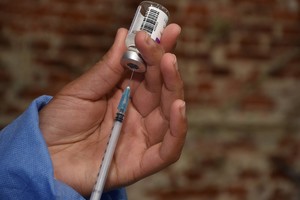 Frente a la urgencia por salvar vidas, el dato de la cantidad de residuos generados para atender la pandemia quedó en un segundo plano. ¿Qué enseñanza se puede recuperar de la crisis sanitaria mundial? Crédito: Archivo/Guillermo Di Salvatore