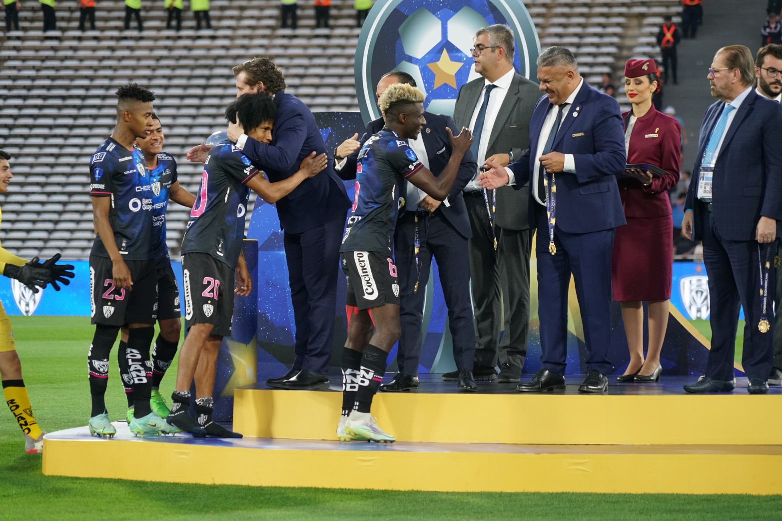 Uruguayos, Argentinos y Ecuatorianos. El equipo de Independiente del Valle hace historia.