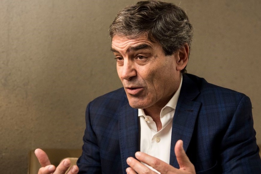 “Todos los sistemas de salud están estresados, están bajo necesidades de reconversión”, opinó Quirós. Crédito: Marcelo Manera