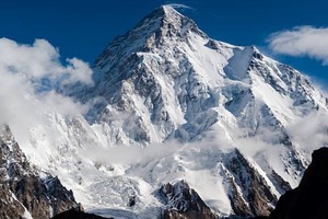 Alrededor de 33 personas quedaron atrapadas.