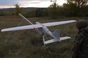 El montaje de los drones por parte del ejército ruso. Crédito: Ministerio de Defensa de la Federación Rusa