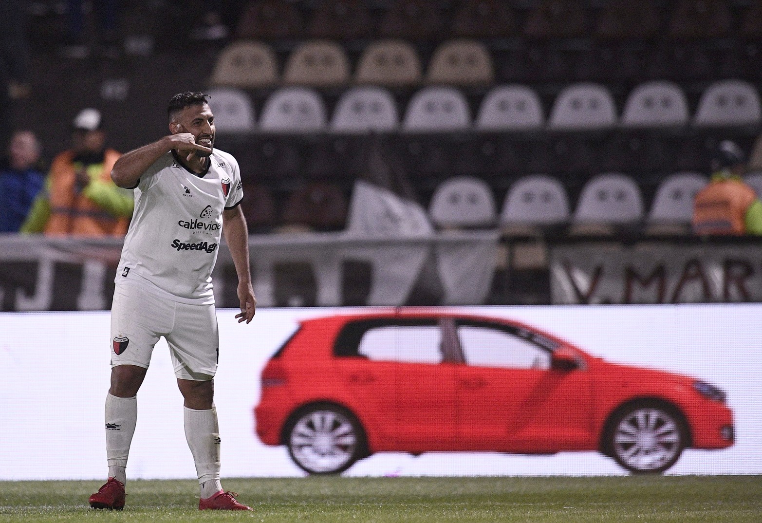 Dedicado a su hijo. Abilo contó que su hijo cumple años el lunes. Colón lleva tres triunfos consecutivos con la llegada de Saralegui.