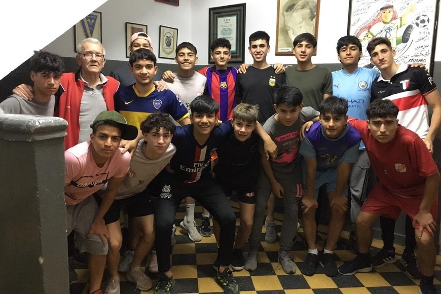 Jorge Solari, referente para muchos jugadores, hinchas y dirigentes del fútbol nacional. Crédito: Gentileza