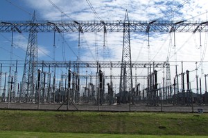 Se solicitó considerar la línea de 500 kV Rio Diamante – Charlone – O´Higginis – Plomer. Desde la ET Charlone (provincia de Buenos Aires) se proyectan dos líneas de 132 kV a la localidad de Rufino.