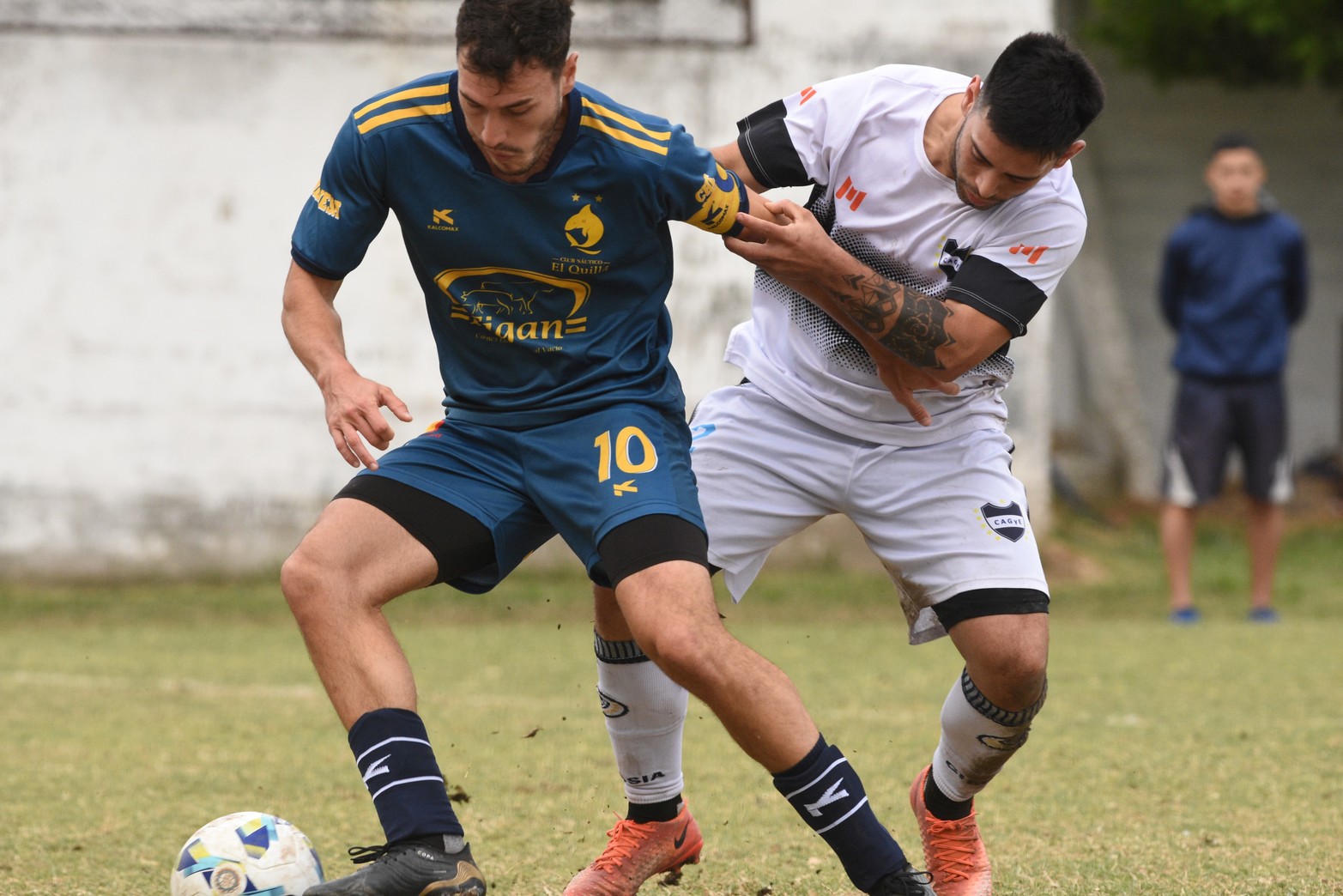 Por la primera fecha del Torneo Federal Amateurs, El Quilla de visitante goleó a Gimnasia 3 a 0.  