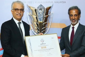 La entrega de la oficialización del Comité Ejecutivo de la Federación Asiática. Crédito: Asian Cup