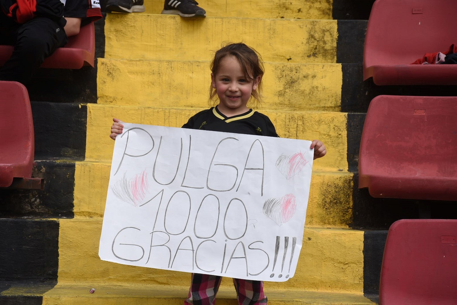 Colón - Defensa y Justicia, liga profesional.  La previa del partido, "Pulga" Rodríguez festeja sus 100 partidos en Colón. 