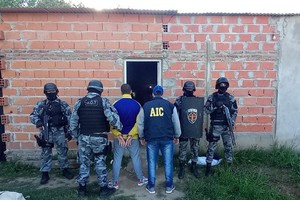 Tras ser acribillado a tiros Greco agonizó 9 horas en el hospital donde finamente falleció. Crédito: El Litoral.