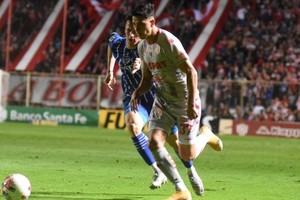 Hondo pesar causó en el plantel de Unión el fallecimiento del padre de Lucas Esquivel