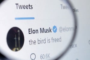Se cuestiona la total libertad que buscaría Elon Musk en la plataforma ante la implementación de un nuevo cobro. Crédito: Dado Ruvic / Reuters