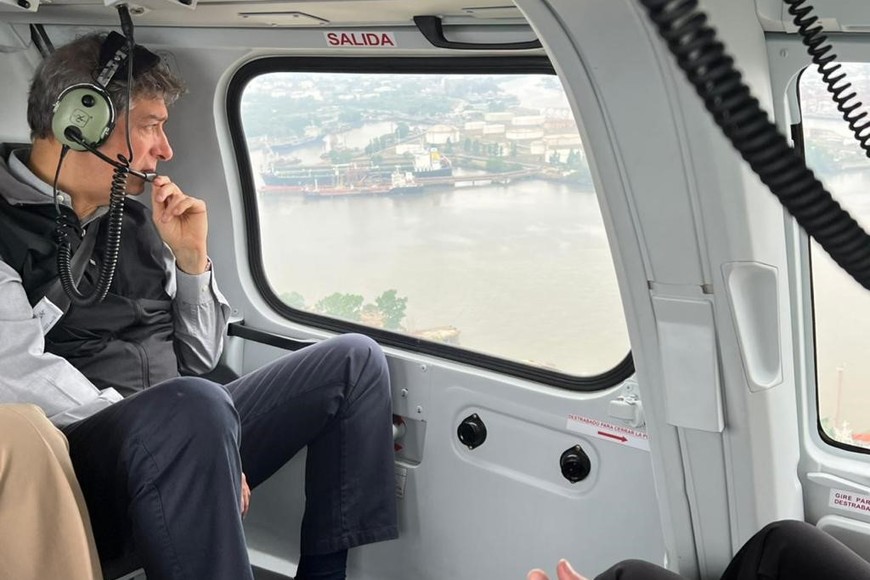 El presidente de la Corte Suprema Horacio Rosatti recorrió la cuenca Matanza Riachuelo para monitorear cumplimiento de la sentencia sobre ese curso de agua.
