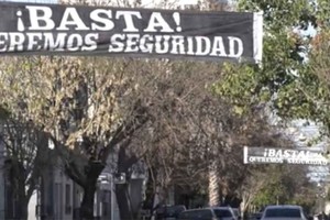 En abril de este año los vecinos se habían manifestado colgando pasacalles