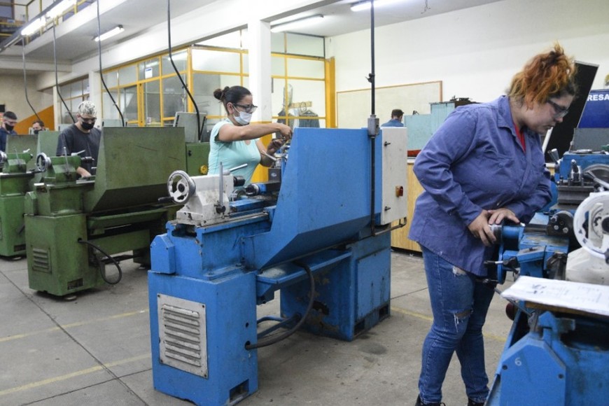 La desocupación apenas llega al 4,3%, según datos del Indec.