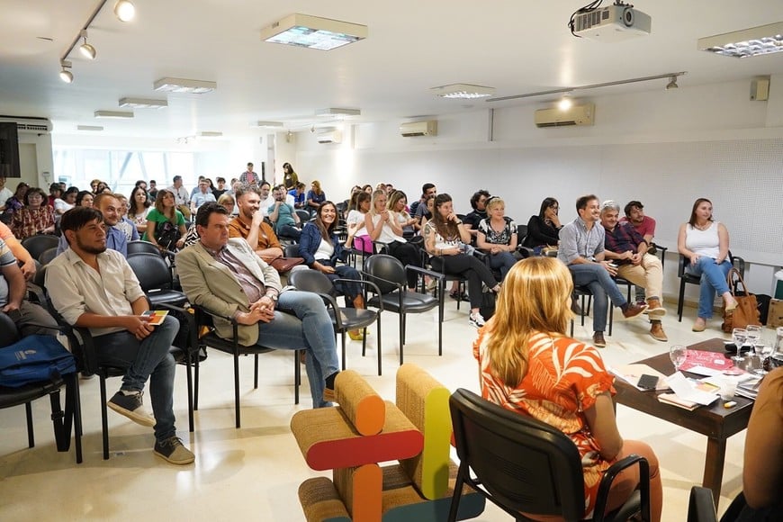 “Es deber de cada uno de los sectores que integramos a la sociedad, involucrarnos en la solución de los problemas que nos aquejan”, aseguró Simoniello.