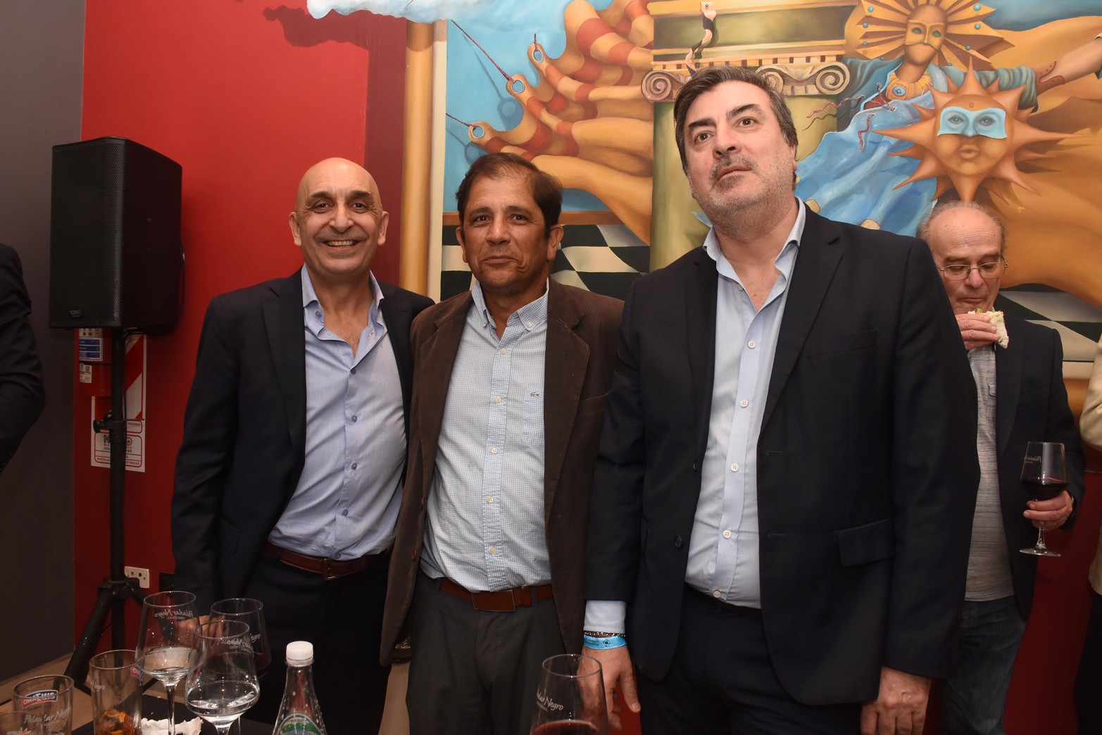 Con el objetivo de dialogar, debatir y proyectar los desafíos políticos y económicos del país, la Asociación para el Desarrollo de Santa Fe y su Región convocó a especialistas, que dejaron sus puntos de vista e ideas.