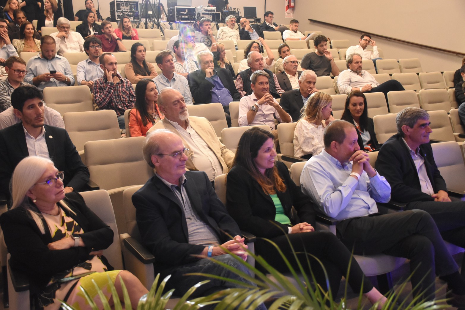 Bajo la consigna "Debatir, reflexionar y proyectar" se realizó el 2º Coloquio de ADER