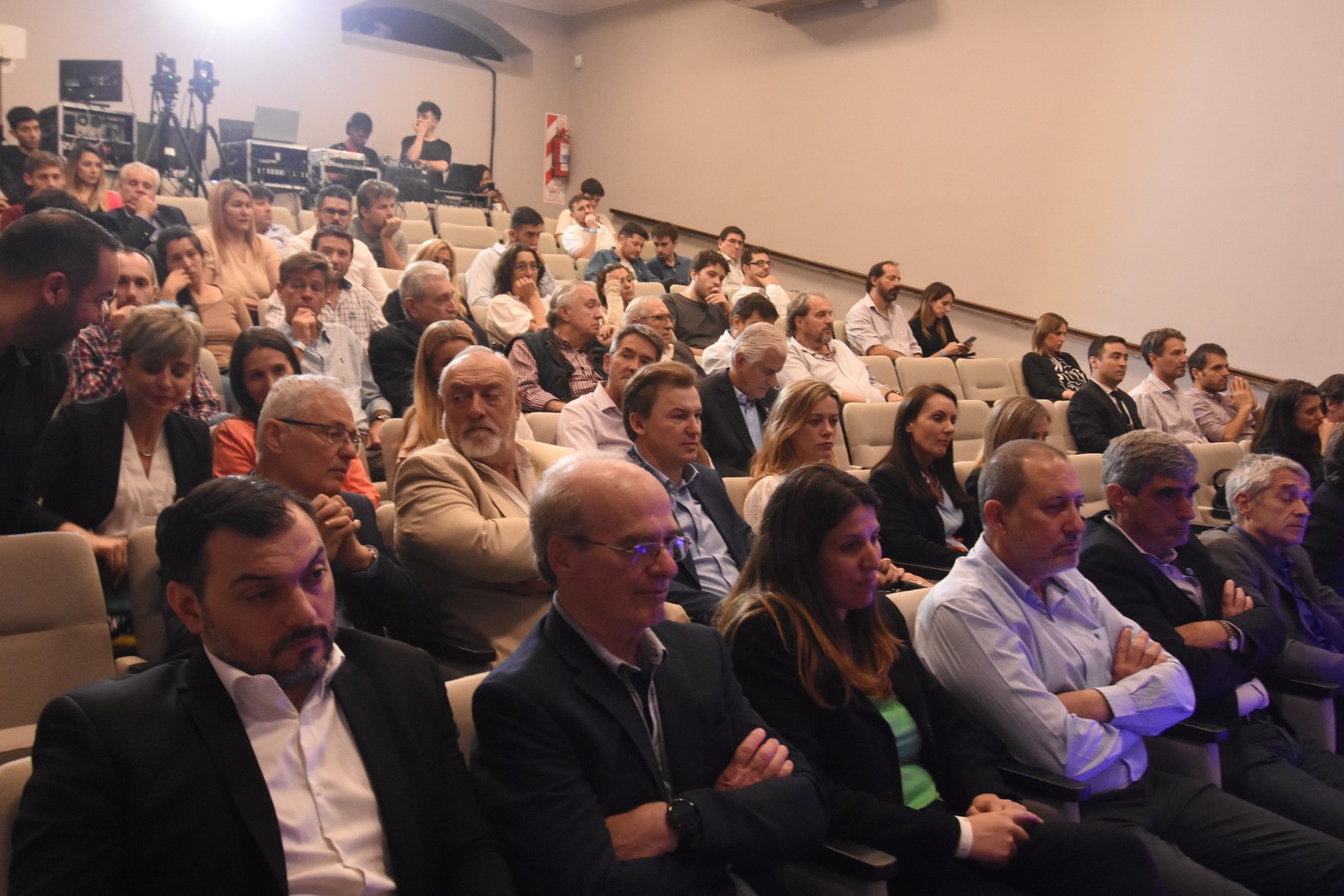 Bajo la consigna "Debatir, reflexionar y proyectar" se realizó el 2º Coloquio de ADER