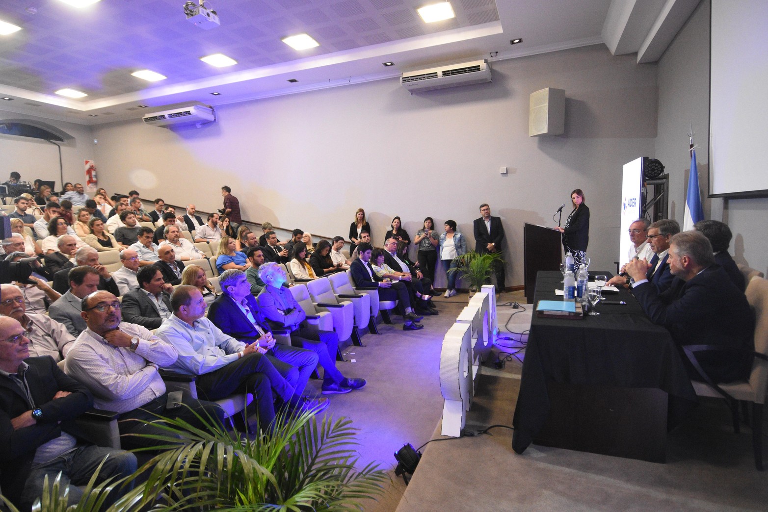 Bajo la consigna "Debatir, reflexionar y proyectar" se realizó el 2º Coloquio de ADER