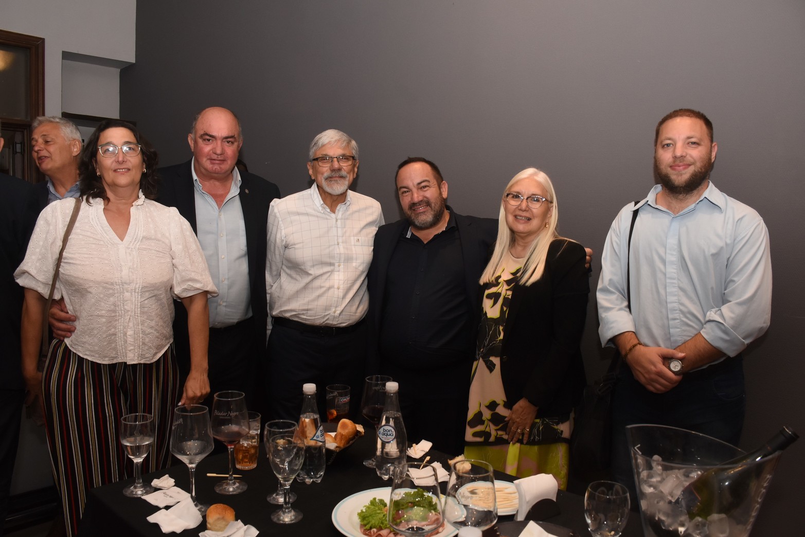 Con el objetivo de dialogar, debatir y proyectar los desafíos políticos y económicos del país, la Asociación para el Desarrollo de Santa Fe y su Región convocó a especialistas, que dejaron sus puntos de vista e ideas.