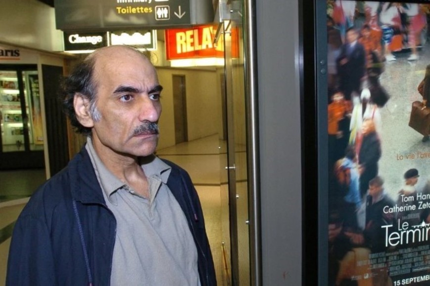 Mehran Karimi Nasseri falleció este sábado en el mismo lugar donde había pasado casi dos décadas de su vida.