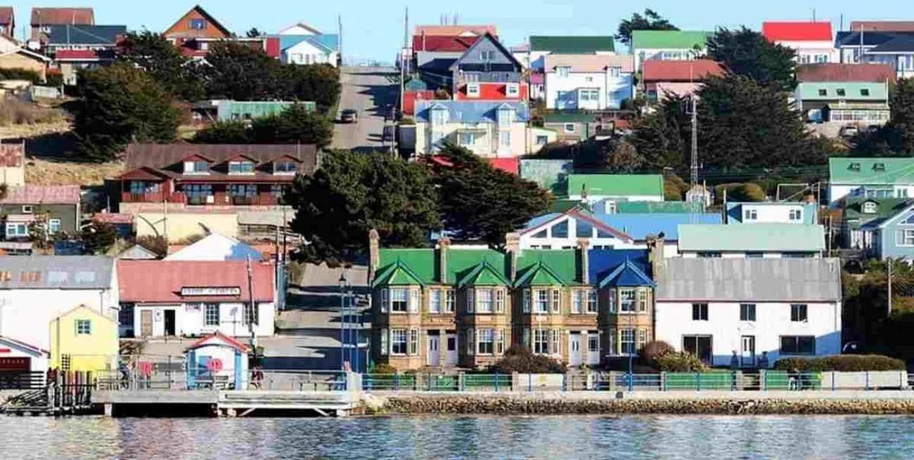 Tras la polémica, los consumos con tarjeta de argentinos en Malvinas no pagarán el Impuesto PAIS
