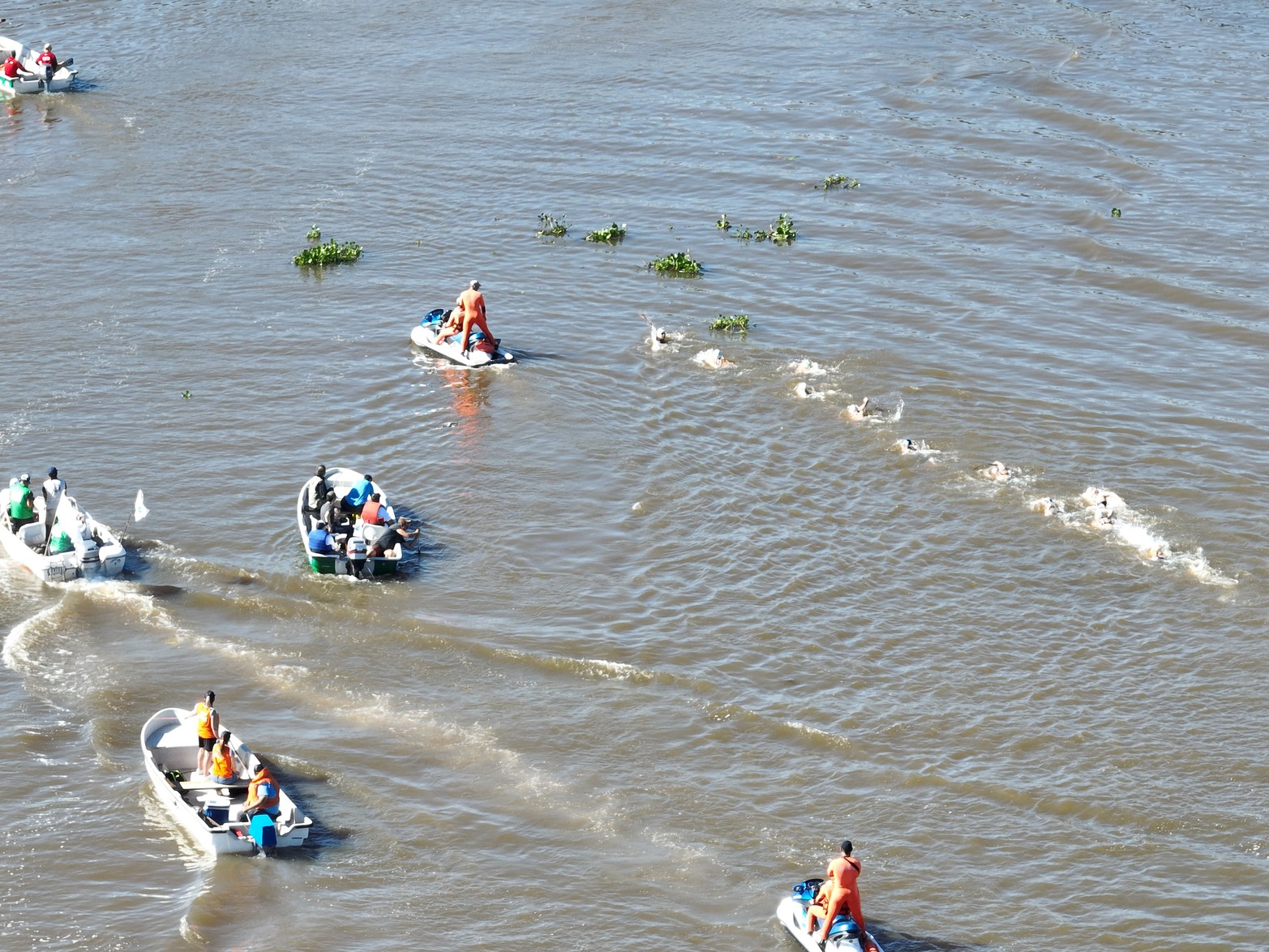 Después de tres años, se volvió a correr el maratón acuático Rio Coronda