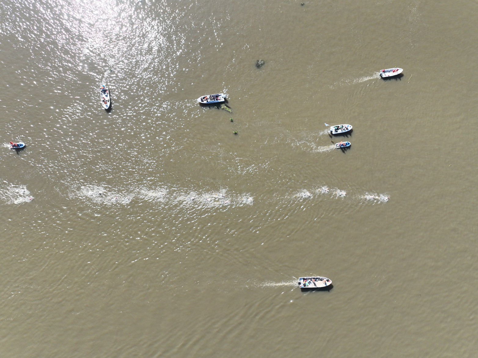 Después de tres años, se volvió a correr el maratón acuático Rio Coronda