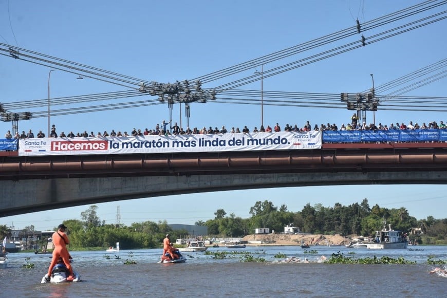 Las fotos de la largada del maratón acuático Río Coronda