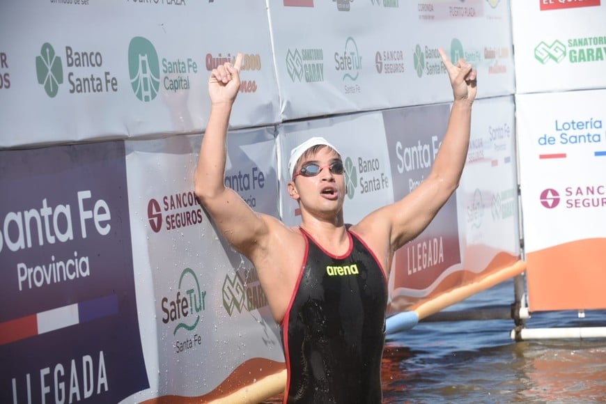 Matías Díaz Hernández ganó la maratón Santa Fe - Coronda