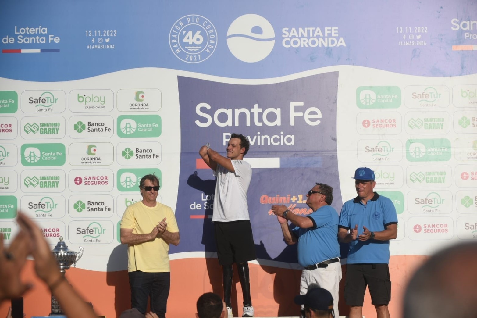El argentino Matías Díaz Hernández ganó la 46a. edición de la Santa Fe - Coronda. La mejor entre las mujeres fue la santafesina Erika Yenssen. El nadador paralímpico Theo Curin cumplió su objetivo al arribar a Coronda.