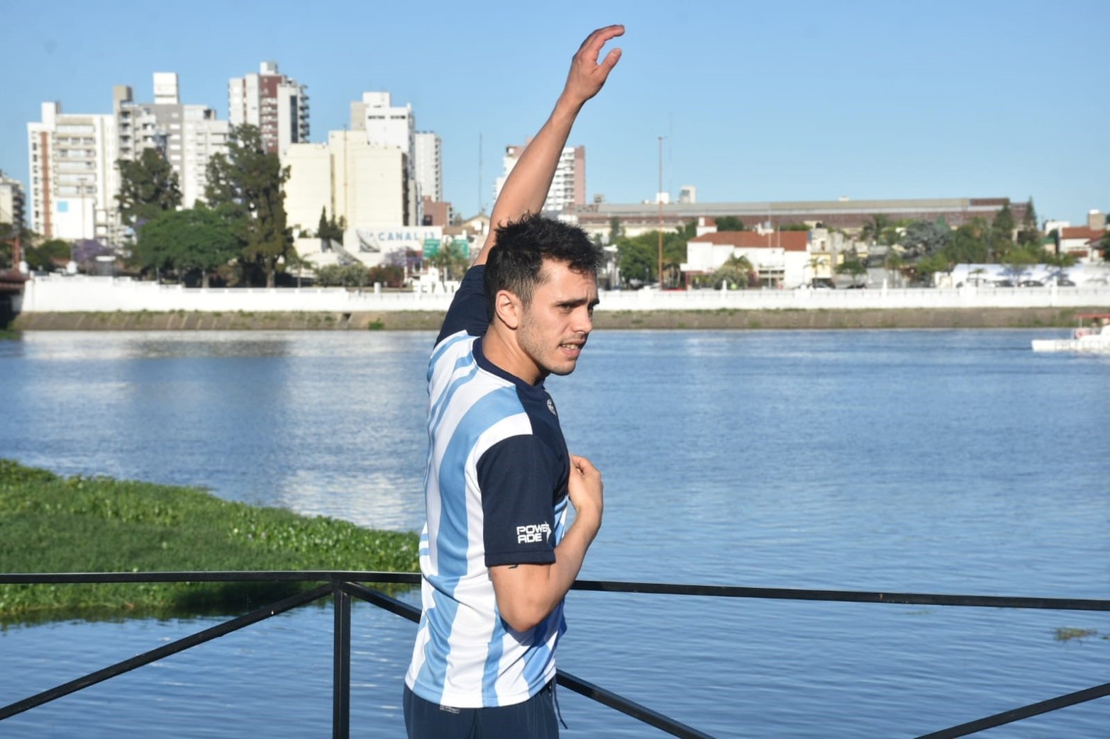 El maratón acuático Santa Fe Coronda vive una nueva edición. Flavio Raina