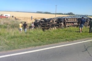 Trabajaron en el lugar, personal de la U.R. XVI, el médico policial y agentes de la División Científico Forense Región 1 de San Justo.  Crédito: El Litoral