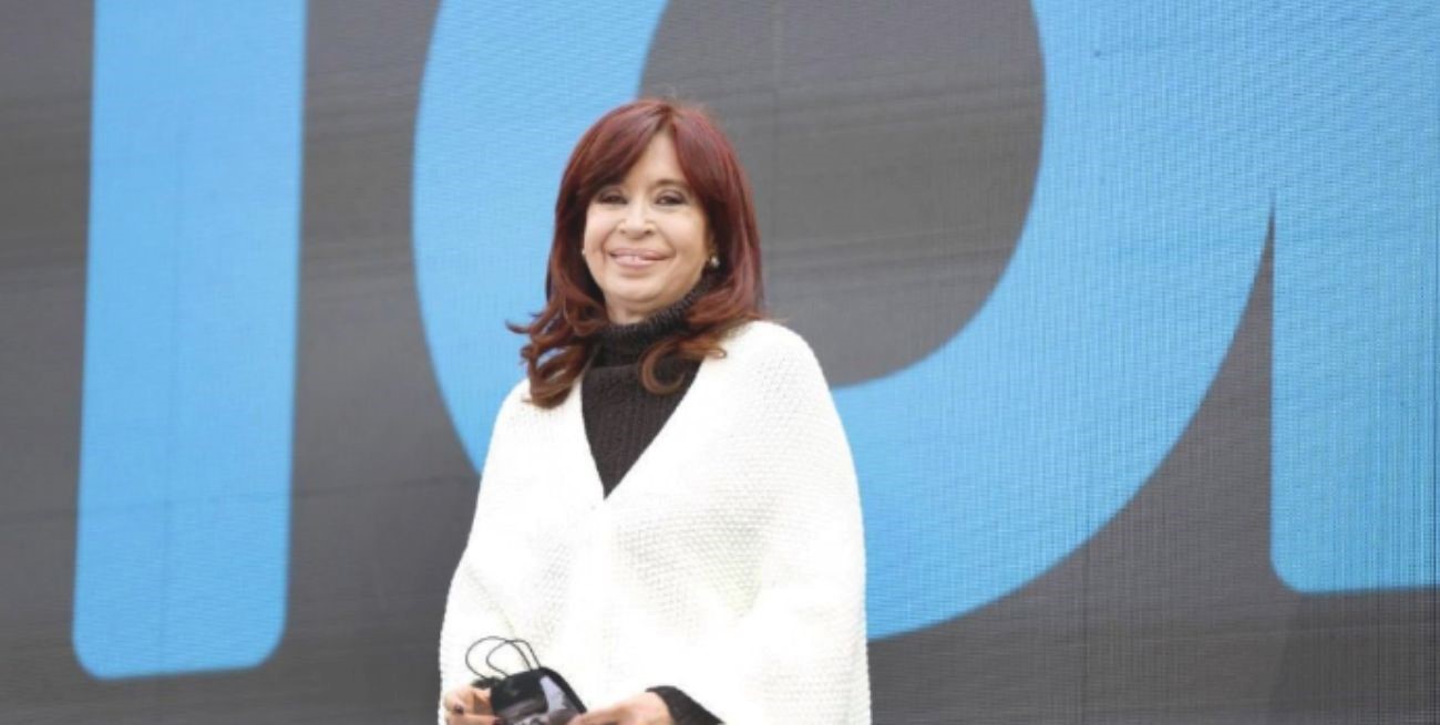 Denuncian a Cristina Kirchner por designaciones en el Consejo de la Magistratura y reaparece en público