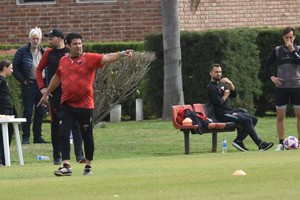 Saralegui tendrá tres amistosos en su tierra. Crédito: Mauricio Garín