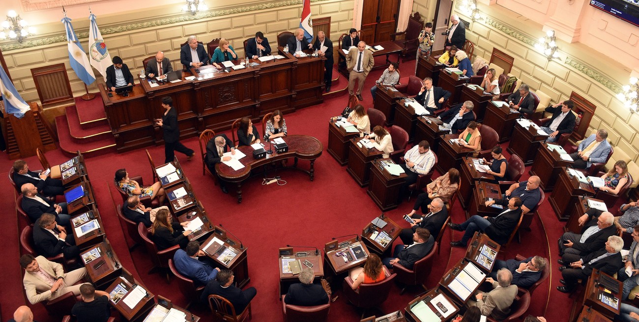 Sesiona la Asamblea Legislativa de la provincia de Santa Fe - El Litoral