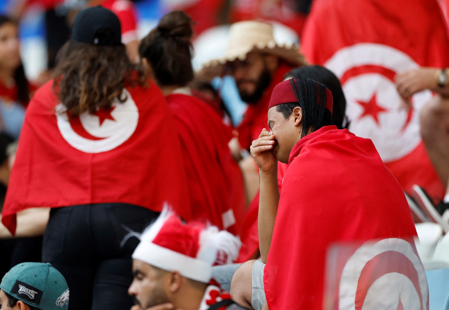 La tristeza de una hincha de Túnez. Crédito: Reuters.