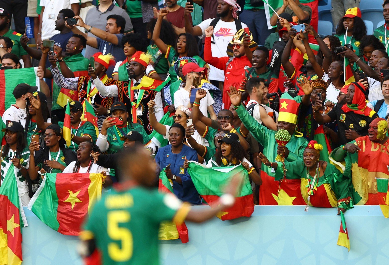 SSerbia 3 Camerún 3