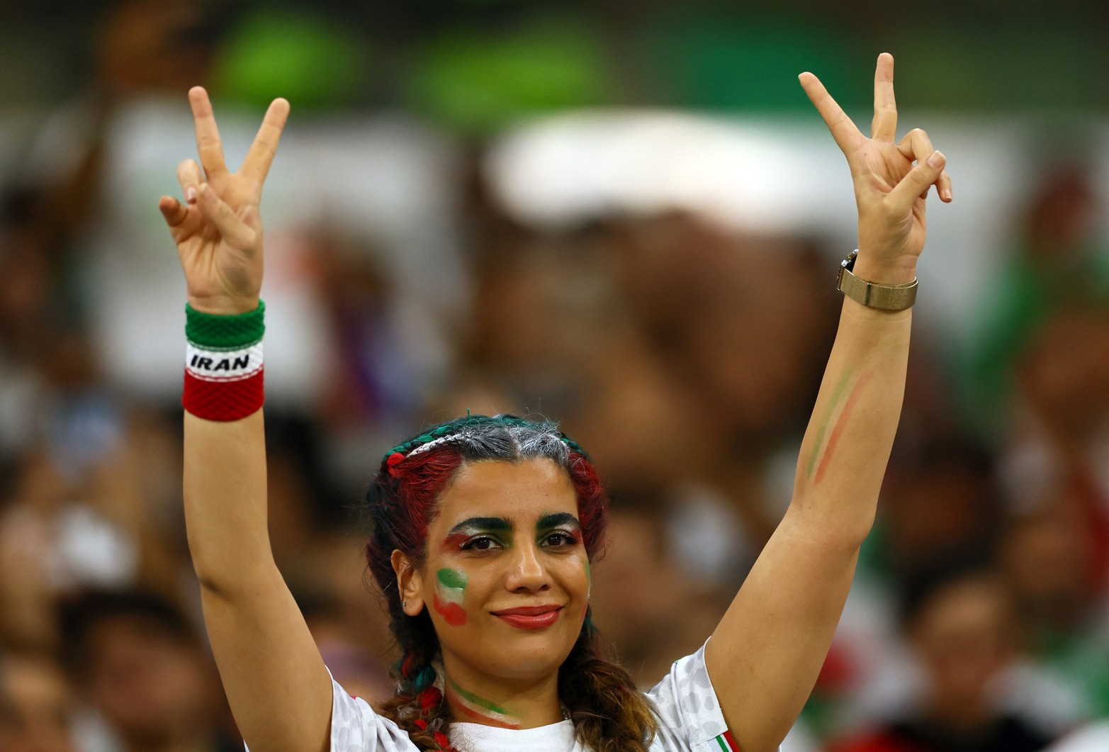 Estados Unidos venció a Irán 1 a 0 y avanzó a octavos de final.