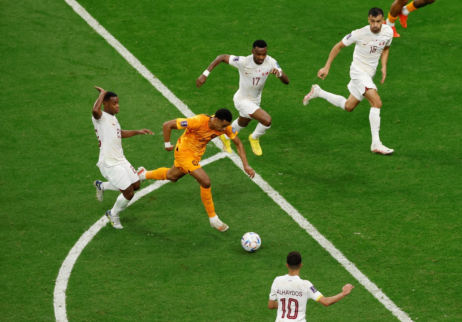 Por el grupo A, y por la tercera fecha, Holanda enfrentó a Qatar.