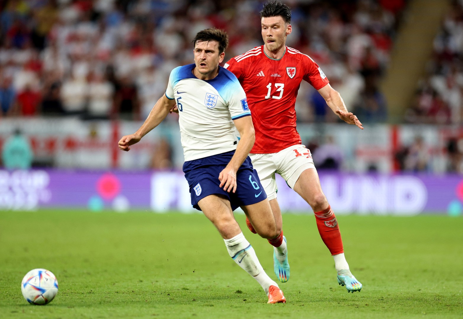 Inglaterra goleó a Gales y jugará con Senegal en octavos de final.